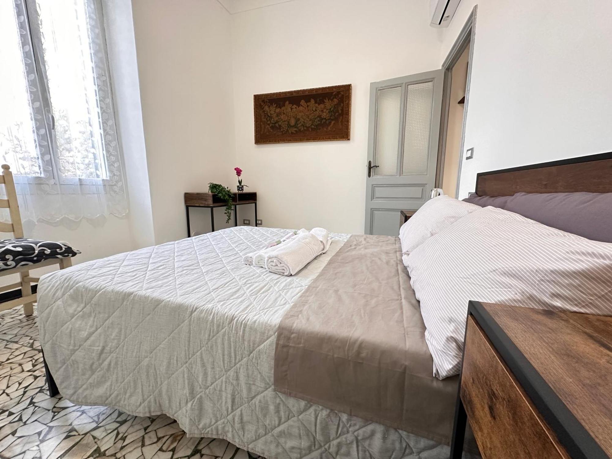 Mare E Relax - Affittasi Della Piazza Con Aria Condizionata, Balcone E Ampia Disponibilita Di Parcheggi Liberi Apartment